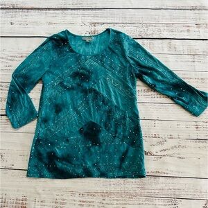 Women’s soft blue blouse! Size small!